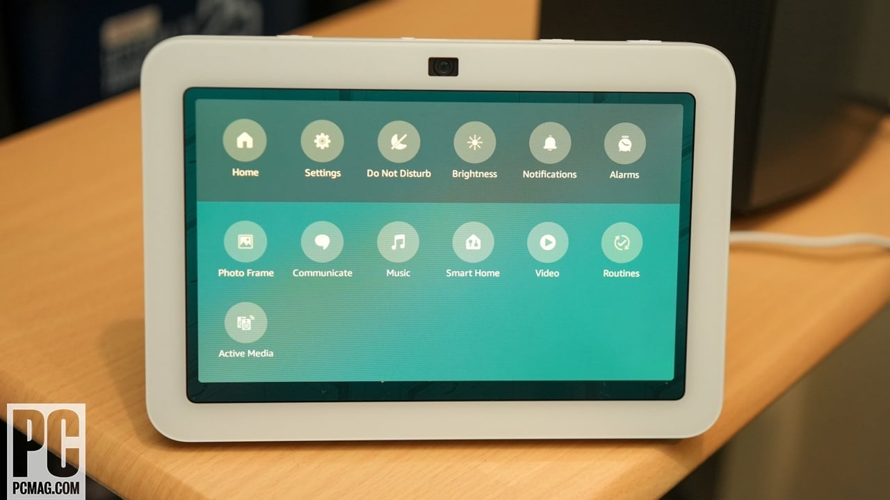 Amazon Echo Show 8 menu