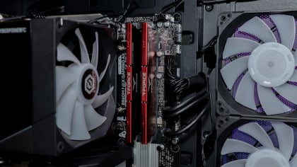 The internals of the CyberPowerPC Gamer Xtreme