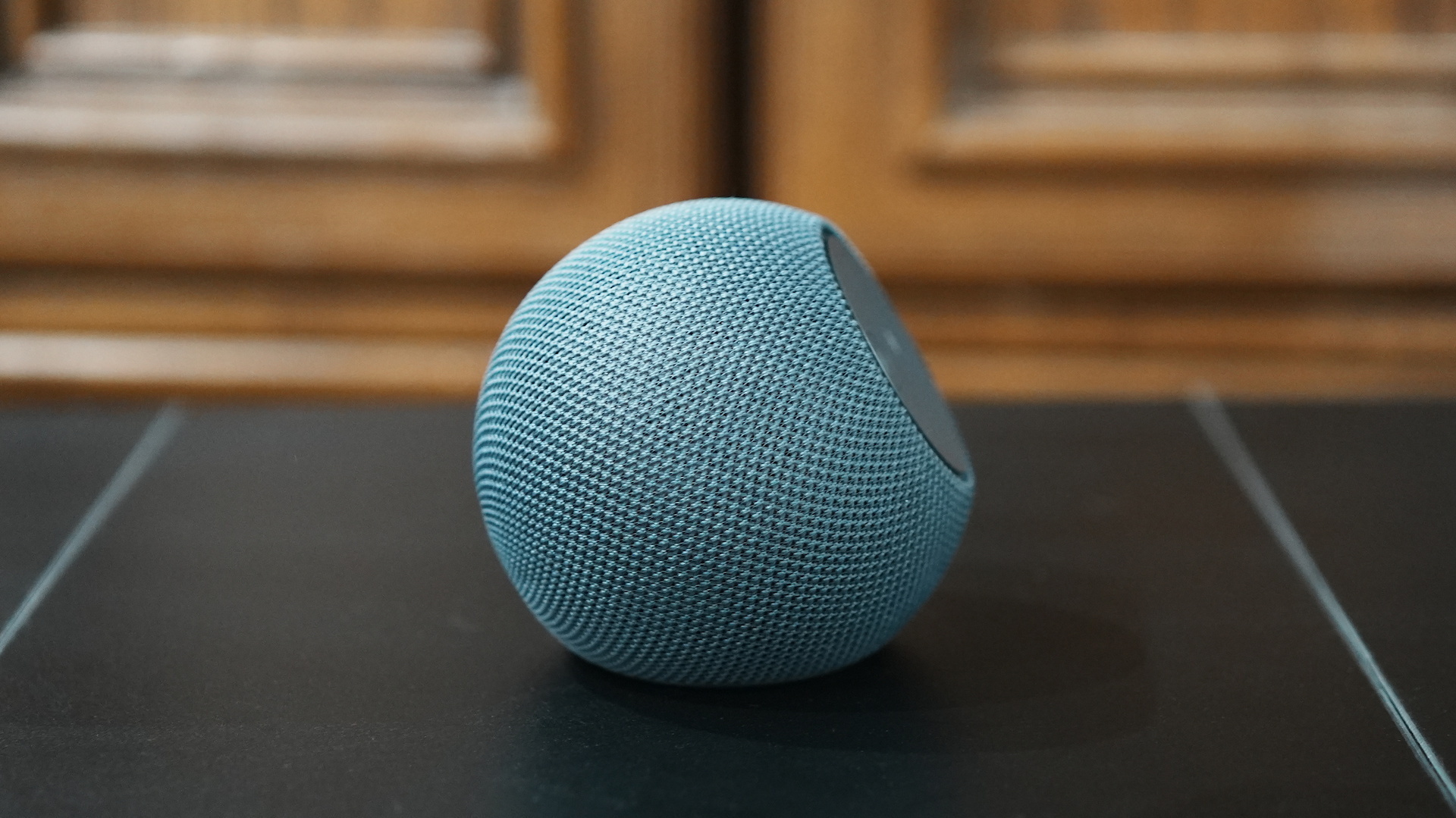 Amazon Echo Dot Max side