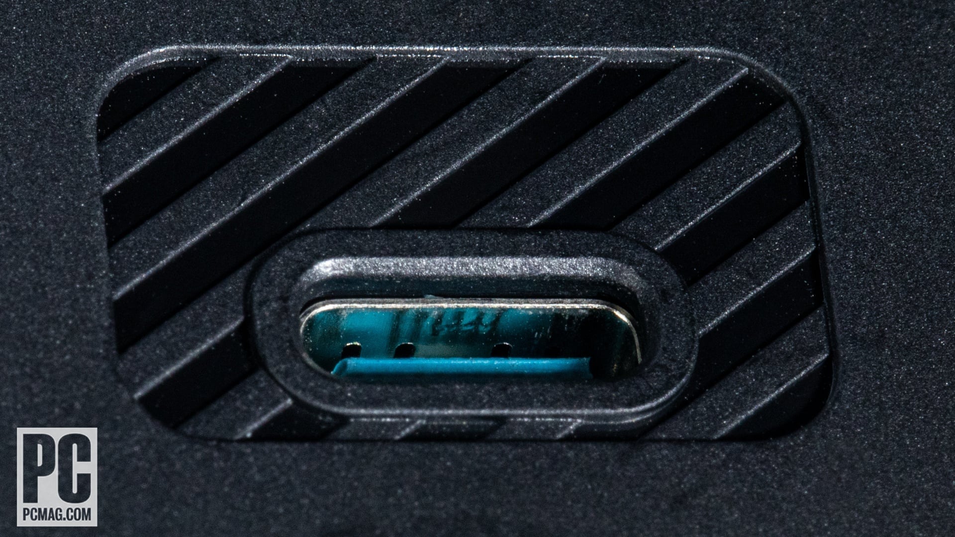 The USB-C port on the AnkerMake M5