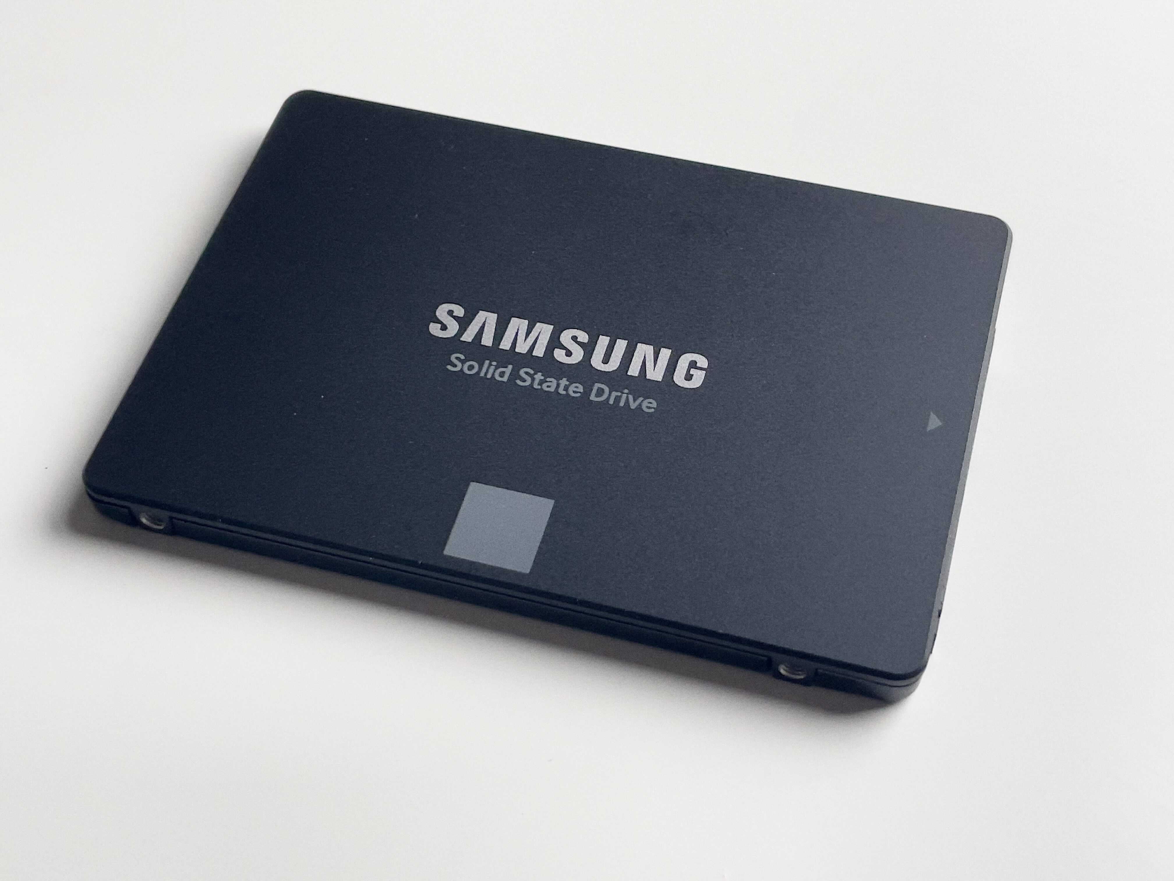 Samsung SSD 870 EVO Top