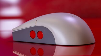 The 8BitDo Retro R8