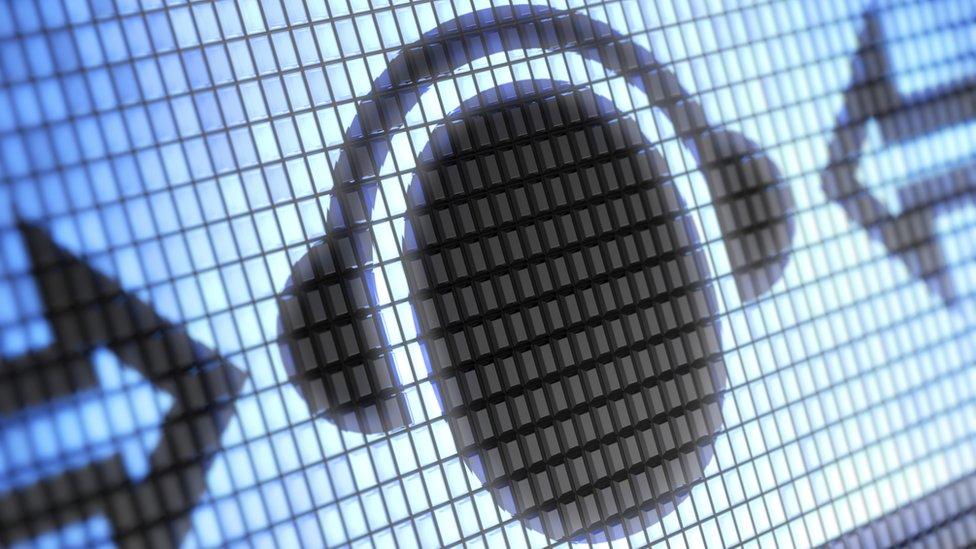 Graphic of some headphones
