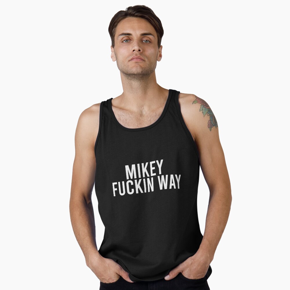 Vista previa del artículo con la obra «Camiseta de tirantes», diseñado y vendido por maddylovesolive.