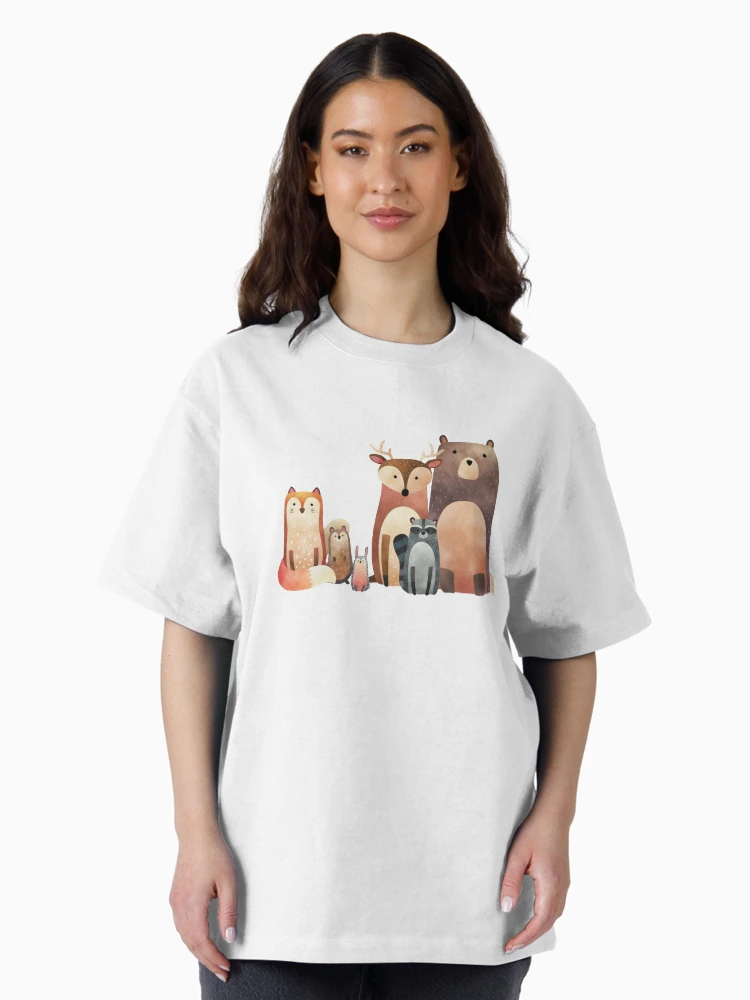 Imagen 3 de 7, Camiseta oversize con la obra animales, diseñada y vendida por Design by Sara.
