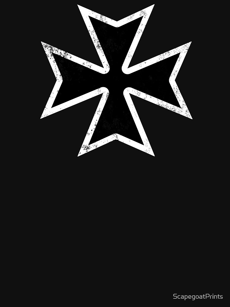 Aperçu 7 sur 7. T-shirt essentiel avec l'œuvre Grunge des Templiers Croisés créée et vendue par ScapegoatPrints.
