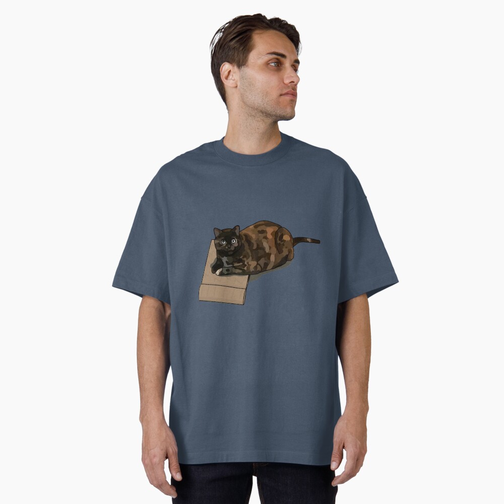 Artikel-Vorschau von Oversized T-Shirt, designt und verkauft von Mekredez.