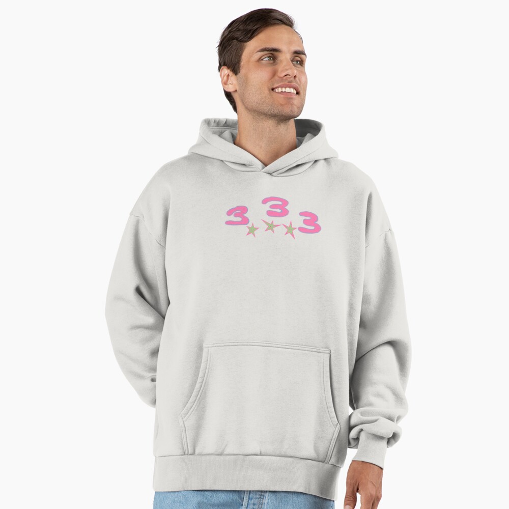 Aperçu de l'œuvre Sweat à capuche oversize premium créée et vendue par 3stars9.