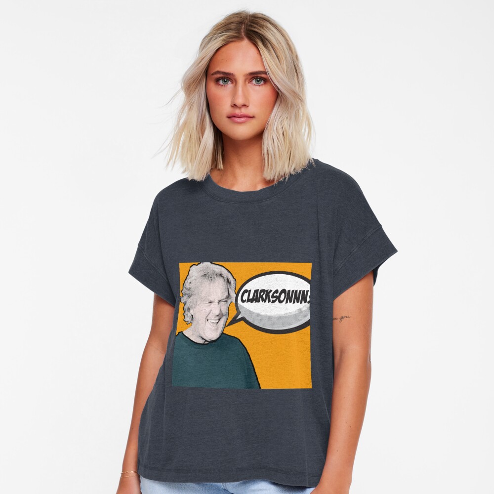 Artikel-Vorschau von Locker geschnittenes T-Shirt, designt und verkauft von svaiga.