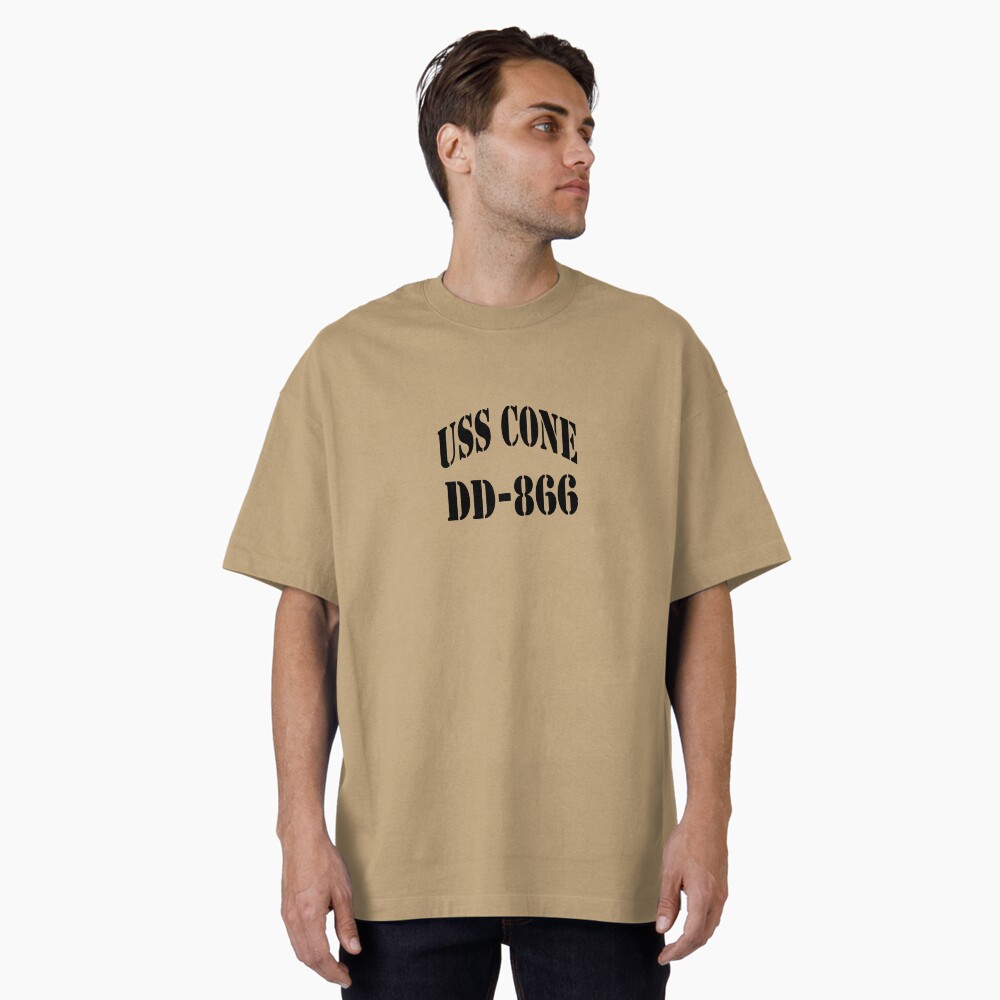 Aperçu de l'œuvre T-shirt oversize créée et vendue par militarygifts.