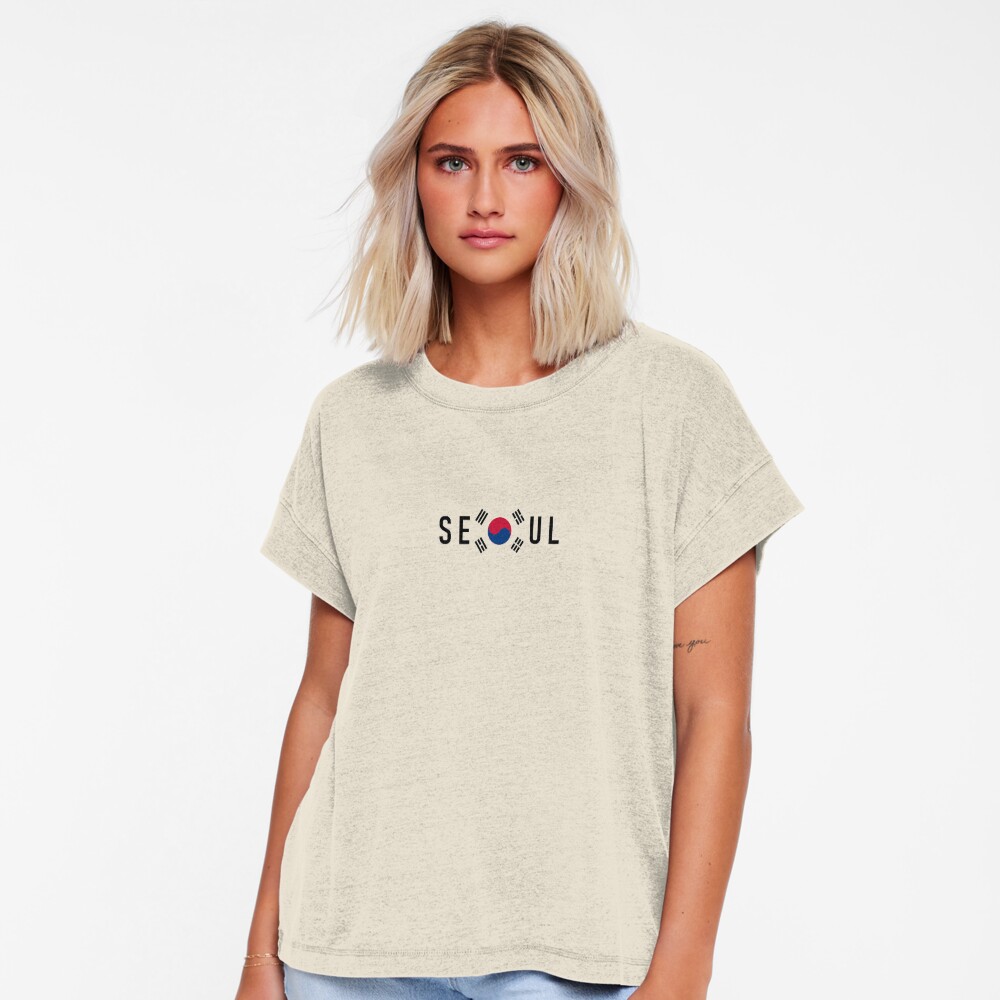 Vista previa del artículo con la obra «Camiseta relajada», diseñado y vendido por Calecondufutur.