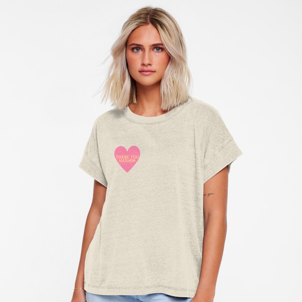 Artikel-Vorschau von Locker geschnittenes T-Shirt, designt und verkauft von Naomi G..