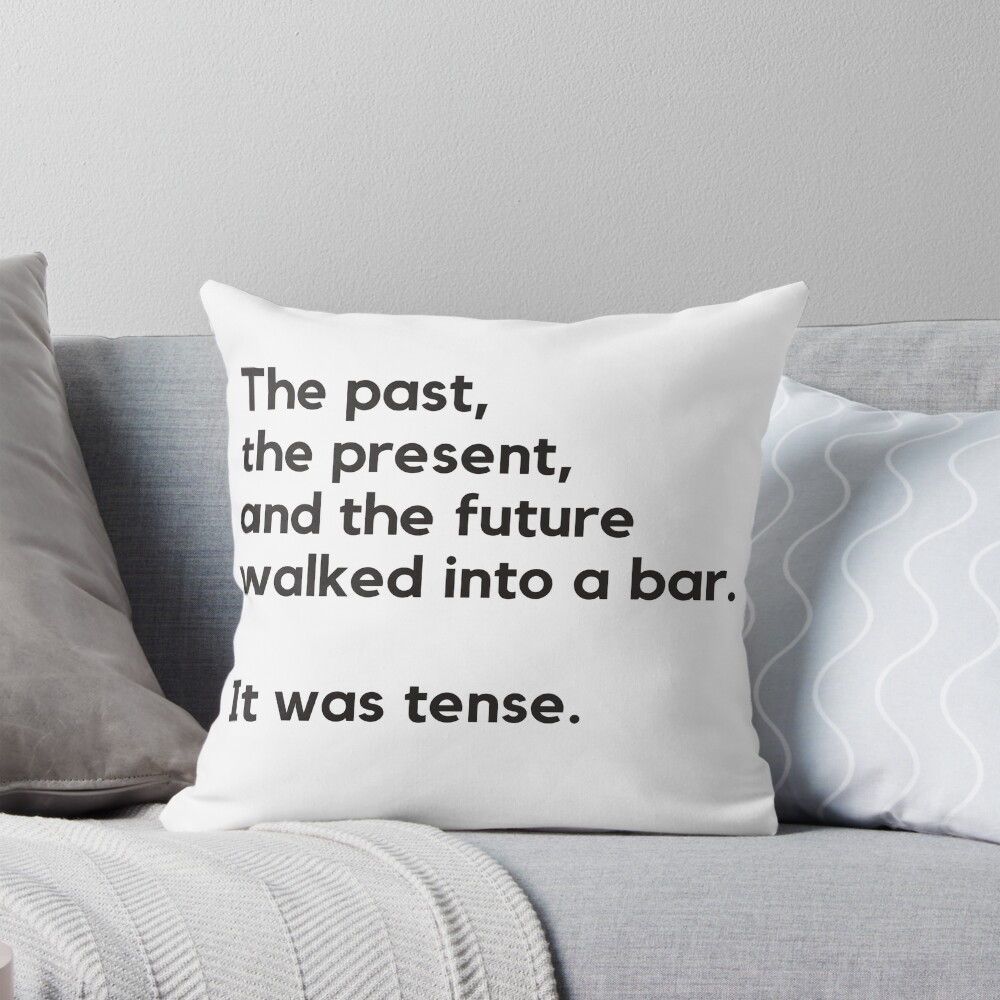 Aperçu de l'œuvre Coussin créée et vendue par heyitsclara.