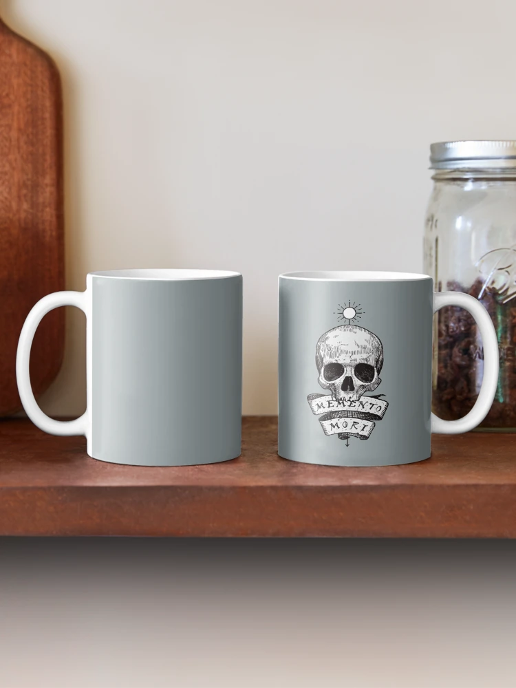 Imagen 2 de 6, Taza de café con la obra Memento mori, diseñada y vendida por StefanAlfonso.
