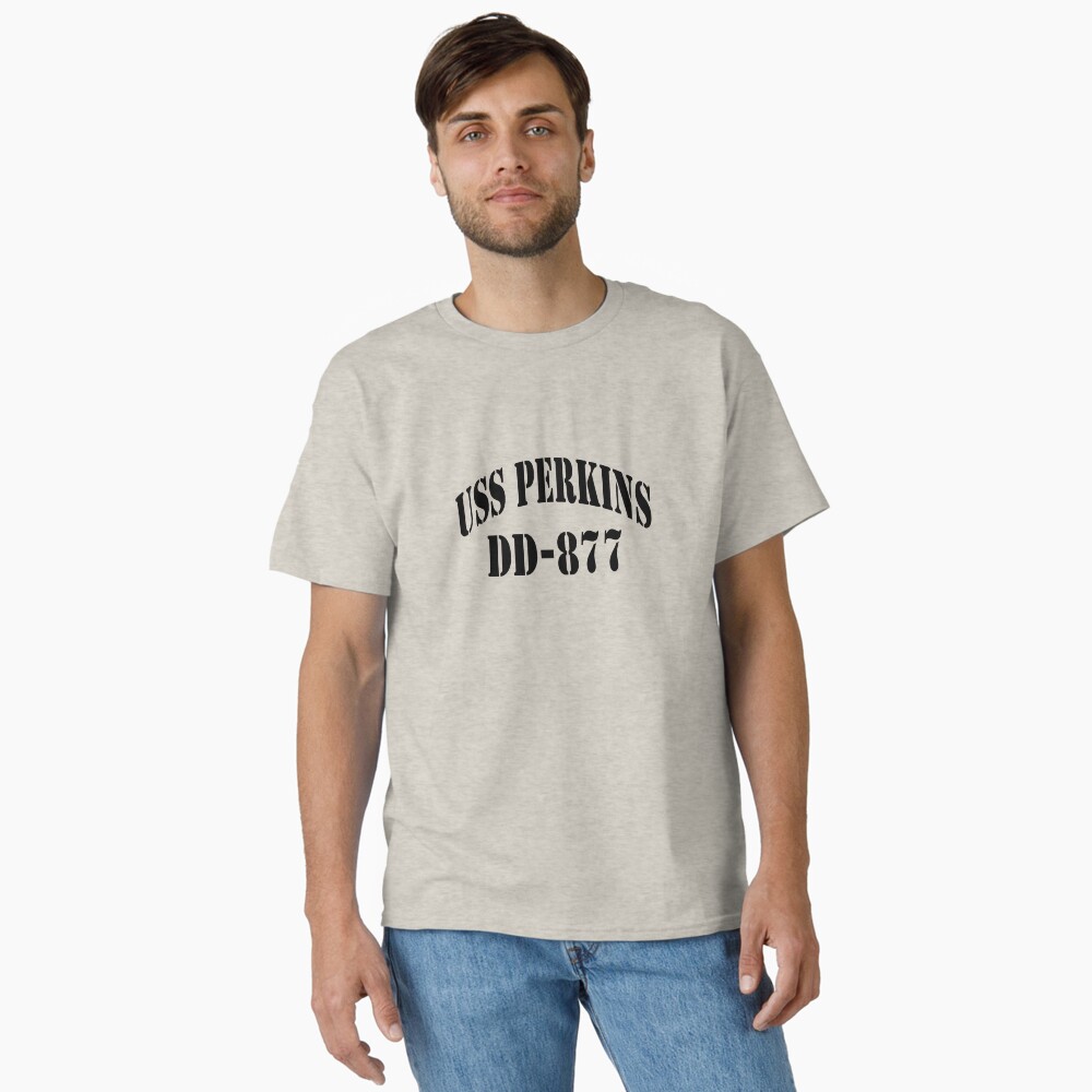 Aperçu de l'œuvre T-shirt classique créée et vendue par militarygifts.
