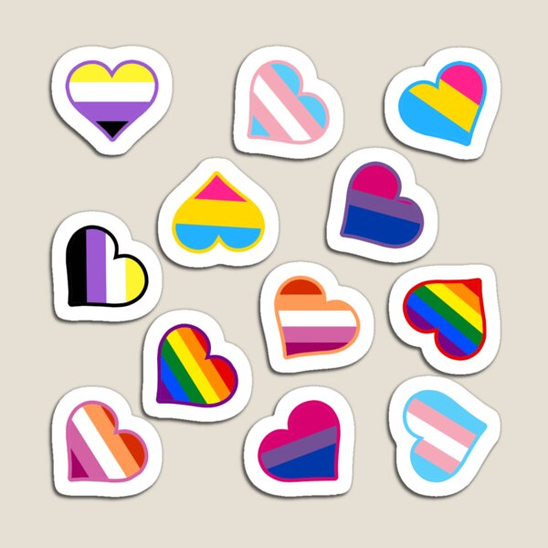 Aperçu de l'œuvre Drapeaux de fierté en forme de cœur créée et vendue par BunSmiles.