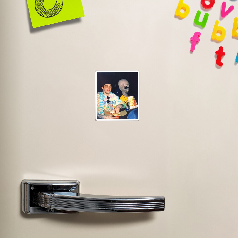 Aperçu de l'œuvre Magnet créée et vendue par Hungry Hungry Buffalo.