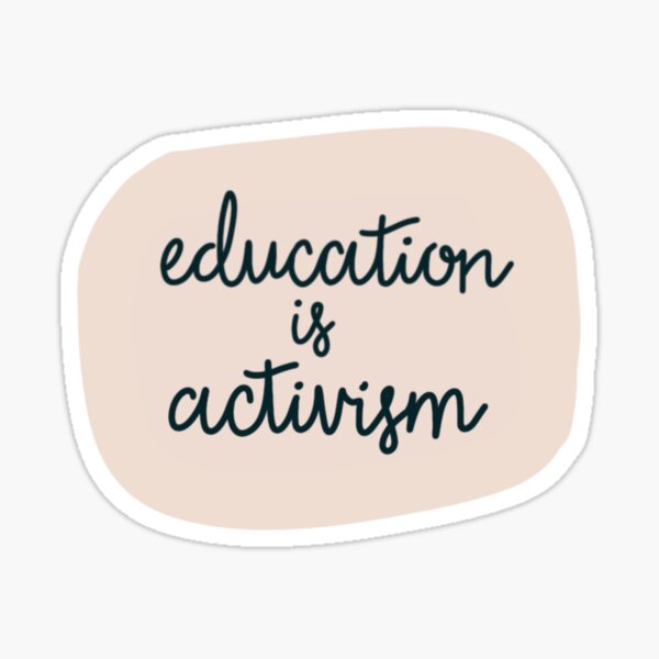 Aperçu de l'œuvre L'éducation est un activisme - Imprimé rose créée et vendue par fartsy-artsy.