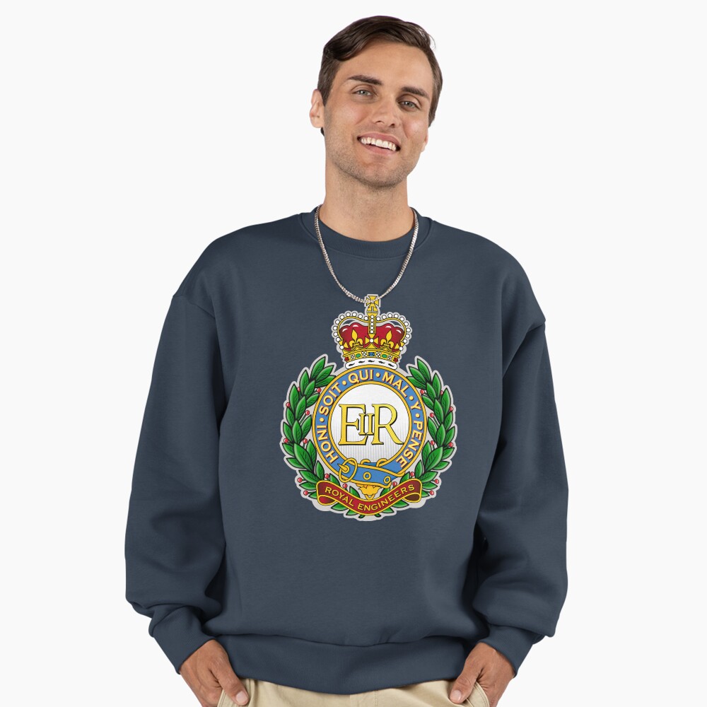 Vista previa del artículo con la obra «Sudadera oversize prémium», diseñado y vendido por WOOFANG.