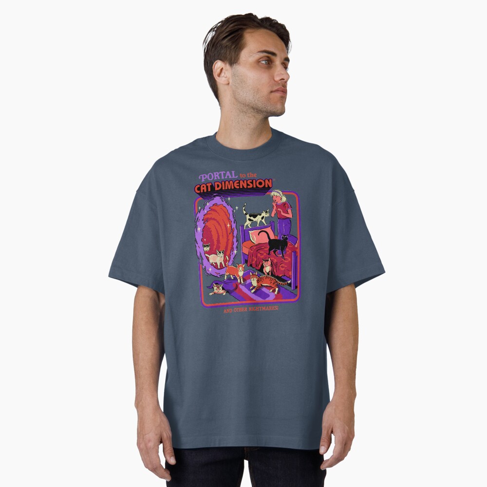 Aperçu de l'œuvre T-shirt oversize créée et vendue par Steven Rhodes.