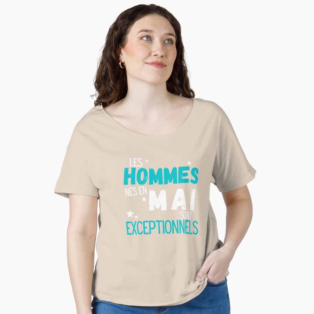 Aperçu de l'œuvre T-shirt coupe relax créée et vendue par TeeJfm.