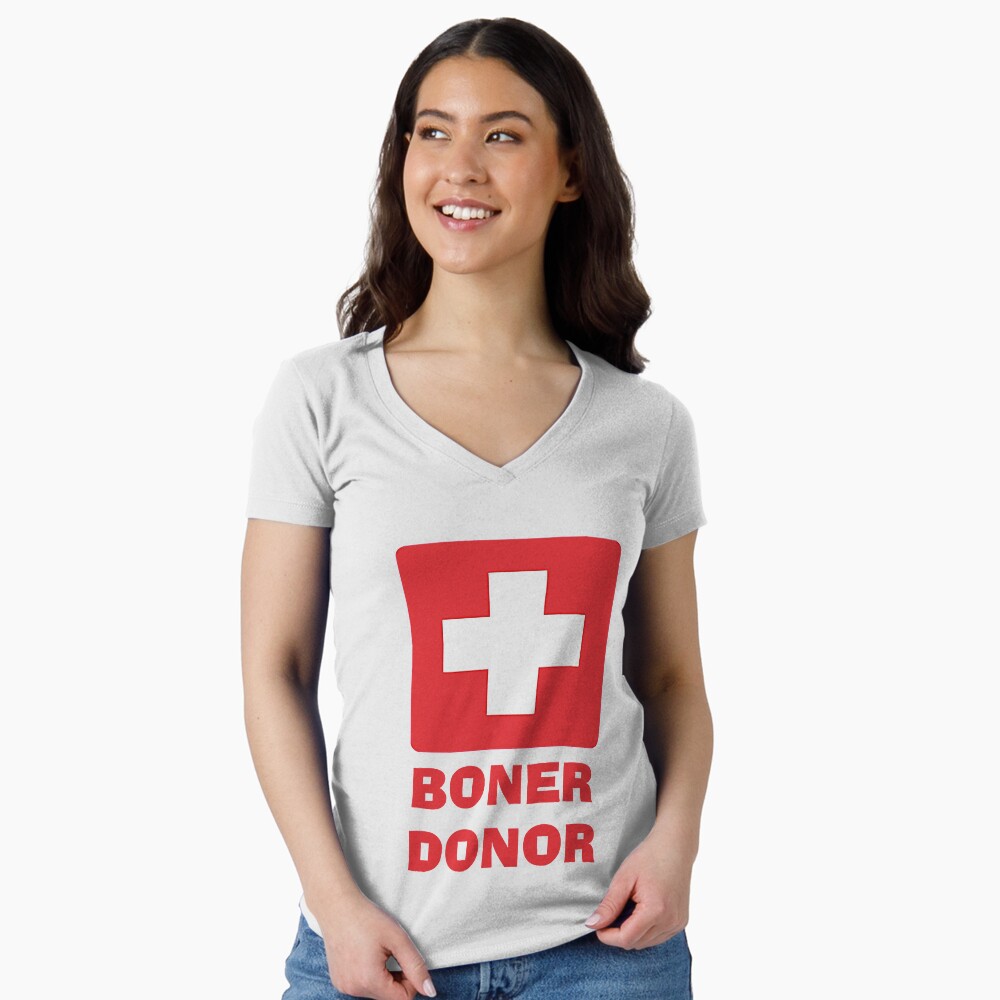 Aperçu de l'œuvre T-shirt moulant col V créée et vendue par eurocake06.