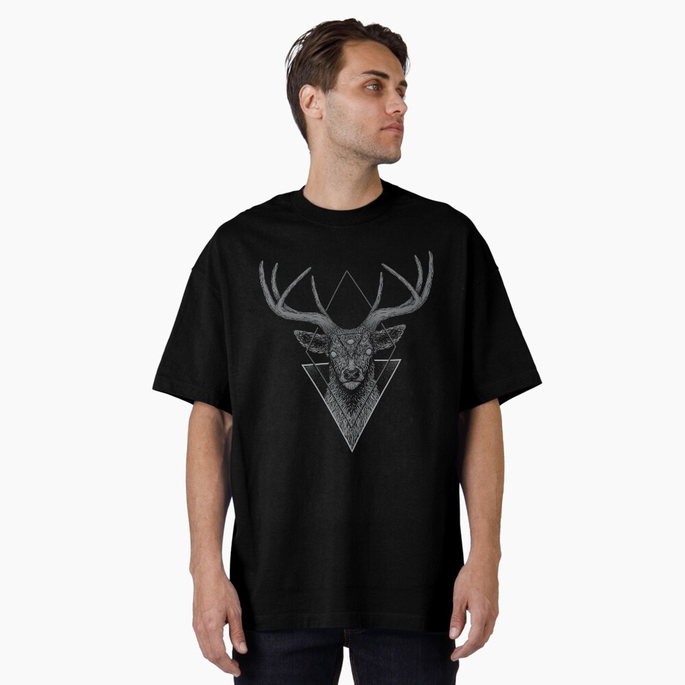 Vista previa del artículo con la obra «Camiseta oversize», diseñado y vendido por deniart.