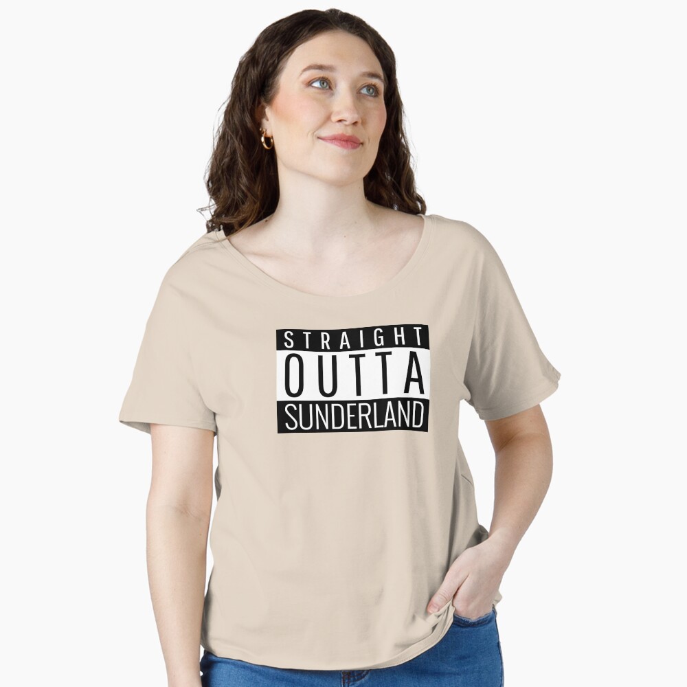 Artikel-Vorschau von Loose Fit T-Shirt, designt und verkauft von Teelogic.