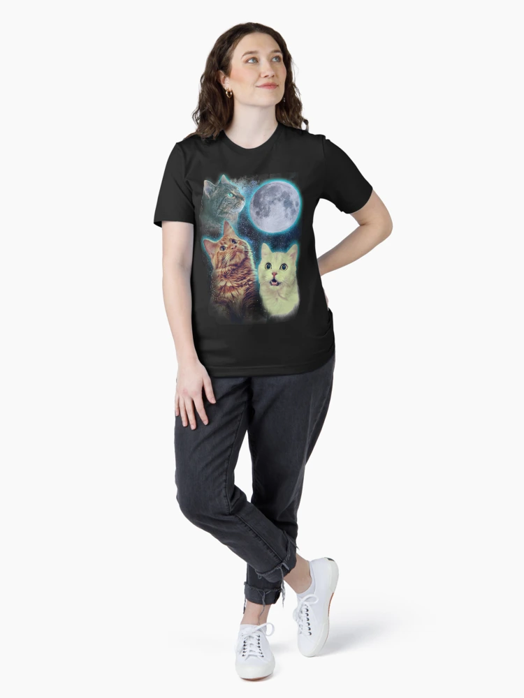 Thumbnail 4 von 7, Essential T-Shirt, Mond mit drei Katzen designt und verkauft von Ursula Lopez Sorribes.