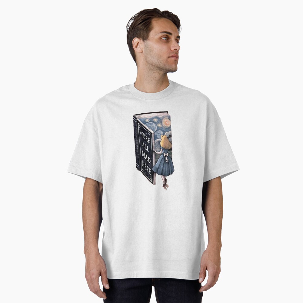 Aperçu de l'œuvre T-shirt oversize créée et vendue par VicFreedomind.