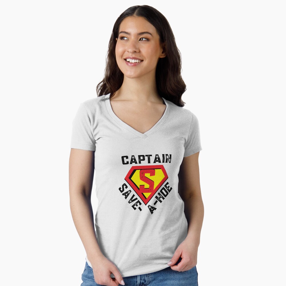 Aperçu de l'œuvre T-shirt moulant col V créée et vendue par itsokaybyme.