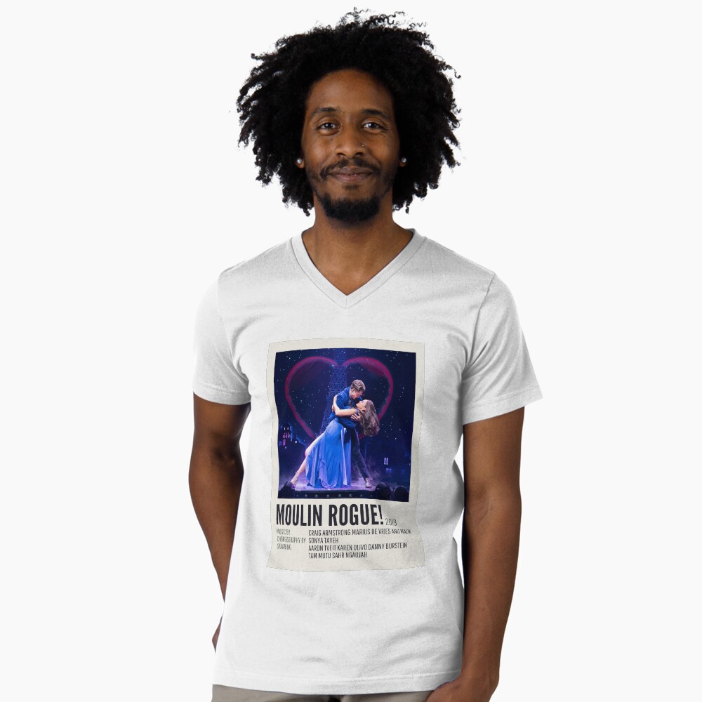 Vista previa del artículo con la obra «Camiseta de cuello en V», diseñado y vendido por therookiestore.