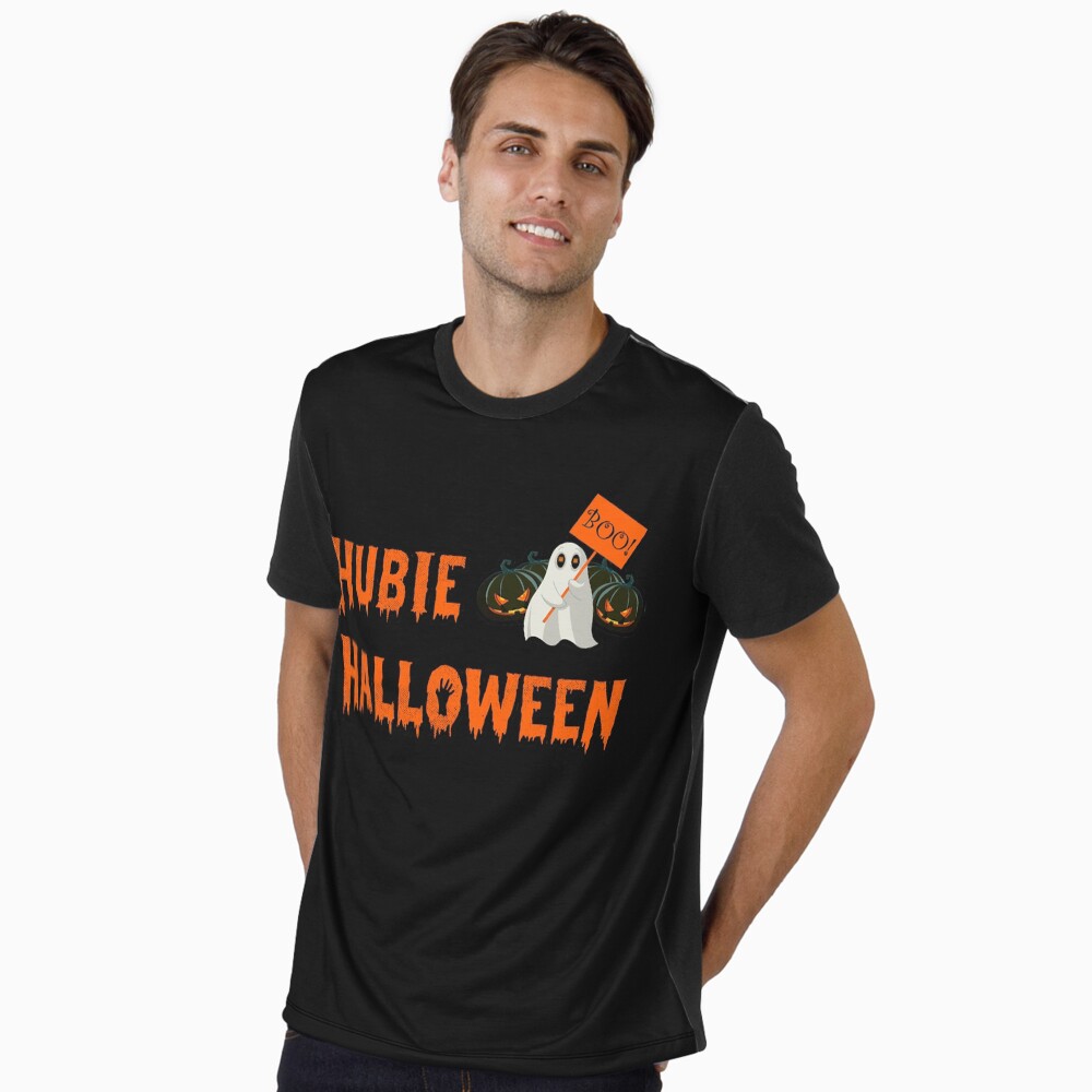 Aperçu de l'œuvre T-shirt graphique créée et vendue par TaylorRippin.