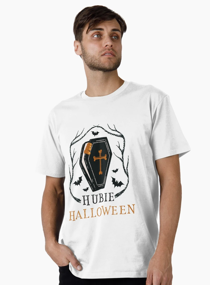 Aperçu 2 sur 4. T-shirt premium avec l'œuvre Rétro Hubie Halloween Graphic - Ghost Halloween 2020 - Chauve-Souris créée et vendue par TaylorRippin.