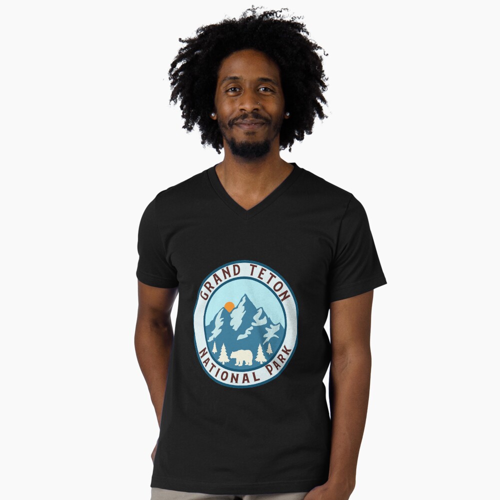 Vista previa del artículo con la obra «Camiseta de cuello en V», diseñado y vendido por Us-nature.