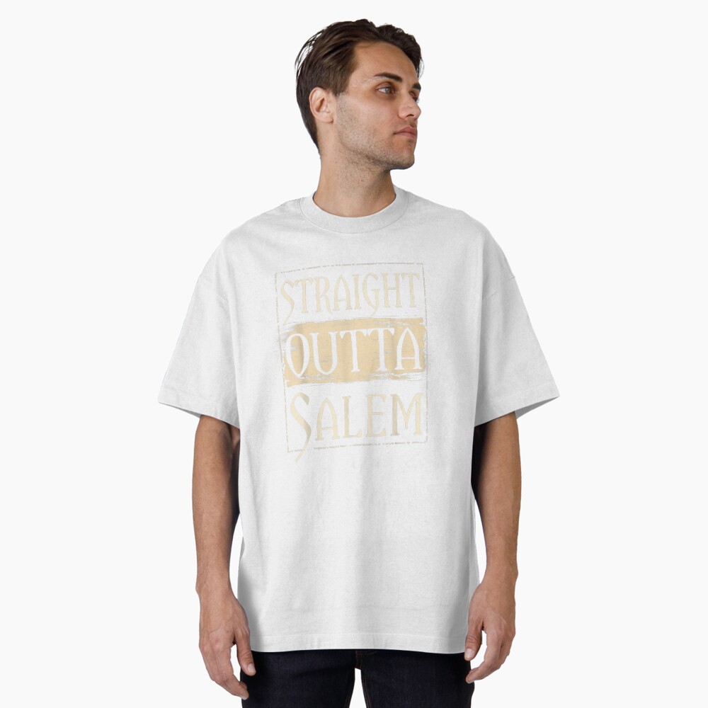 Aperçu de l'œuvre T-shirt oversize créée et vendue par BuetowRoswald.