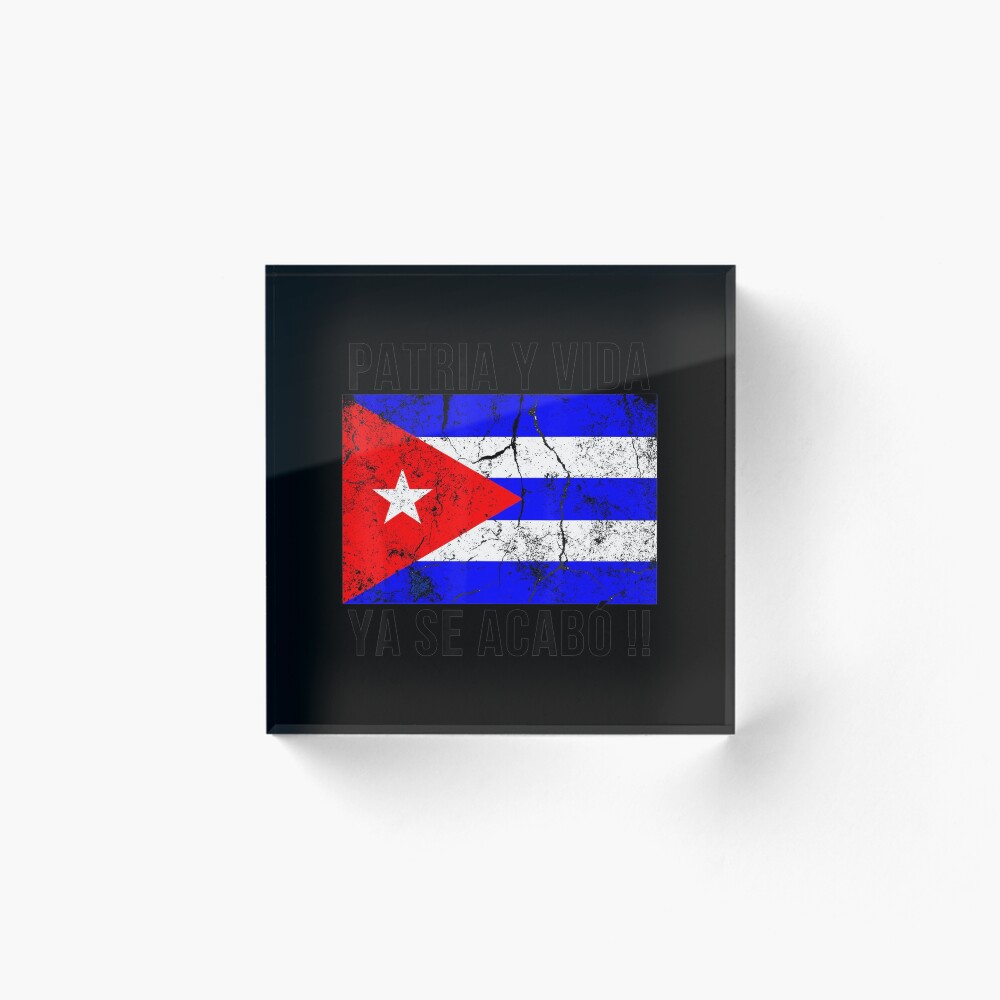 Aperçu de l'œuvre Bloc acrylique créée et vendue par kellygritzman.