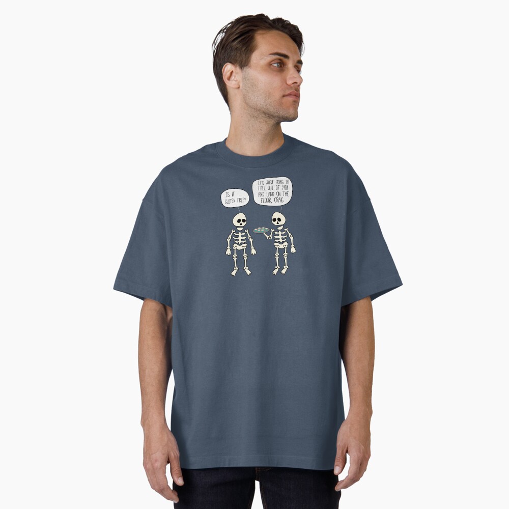 Aperçu de l'œuvre T-shirt oversize créée et vendue par Caretta.