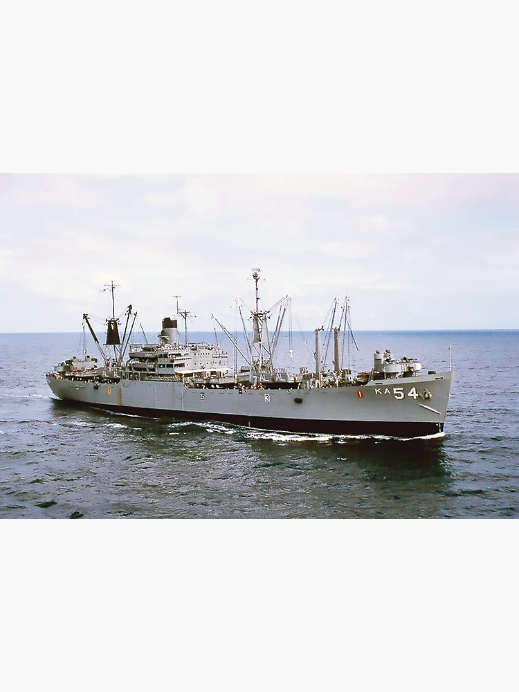 Aperçu 3 sur 3. Sticker avec l'œuvre USS ALGOL (AKA-54) MAGASIN DE NAVIRE créée et vendue par militarygifts.