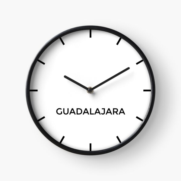 Aperçu de l'œuvre Horloge murale de fuseau horaire de Guadalajara | Guadalajara créée et vendue par mugify.