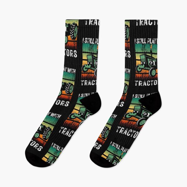 Artikelvorschau, Ich spiele immer noch mit Traktoren, DINGE, DIE ICH IN MEINER FREIZEIT TUN TRAKTOR Geschenk für Papa lustiges Bauerngeschenk für Landwirtschaftsliebhaber entworfen und verkauft von Alan-NY.