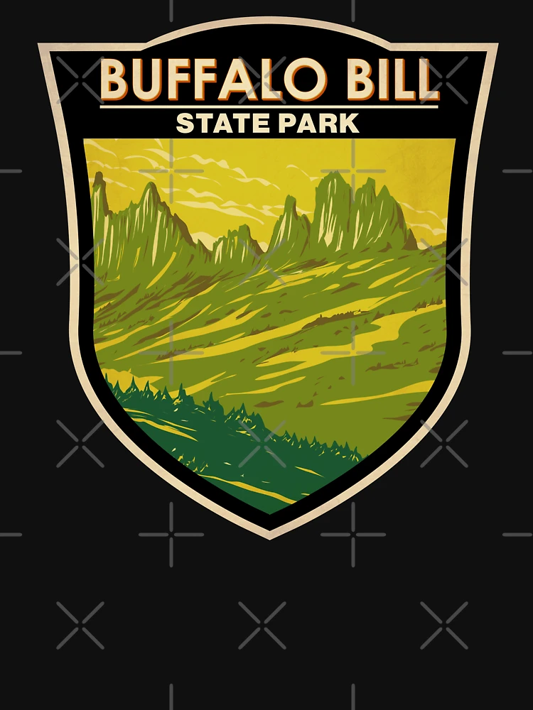 Aperçu 7 sur 7. T-shirt classique avec l'œuvre Insigne du parc d'État de Buffalo Bill dans le Wyoming créée et vendue par KrisSidDesigns.