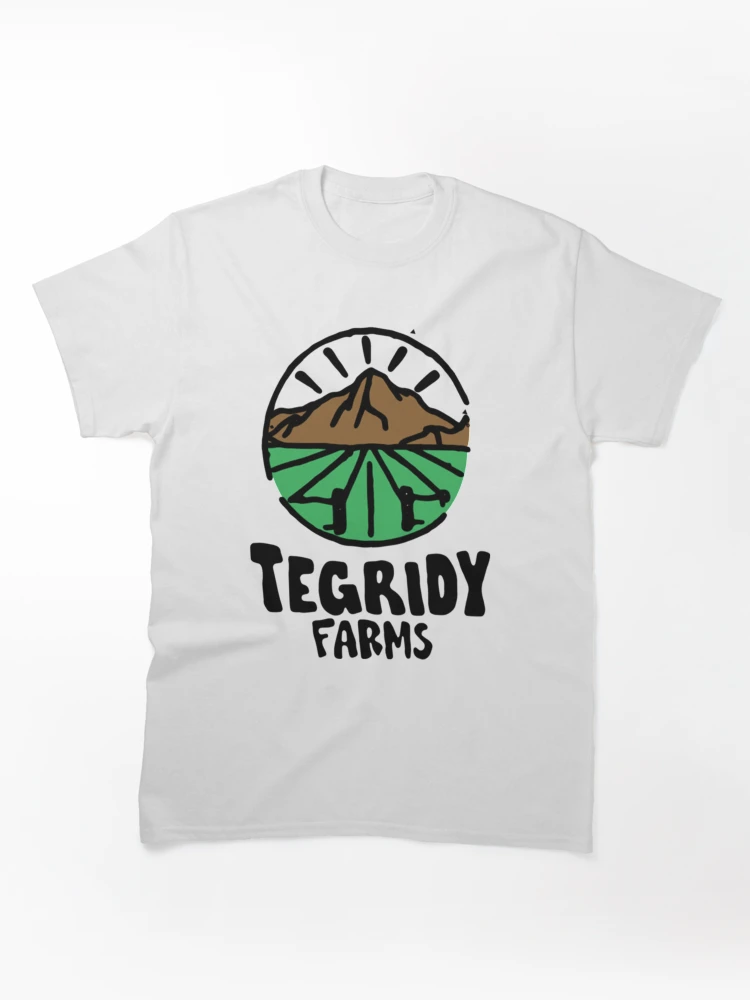 Thumbnail 1 von 7, Classic T-Shirt, Tegridy-Farmen designt und verkauft von eeSwanns.