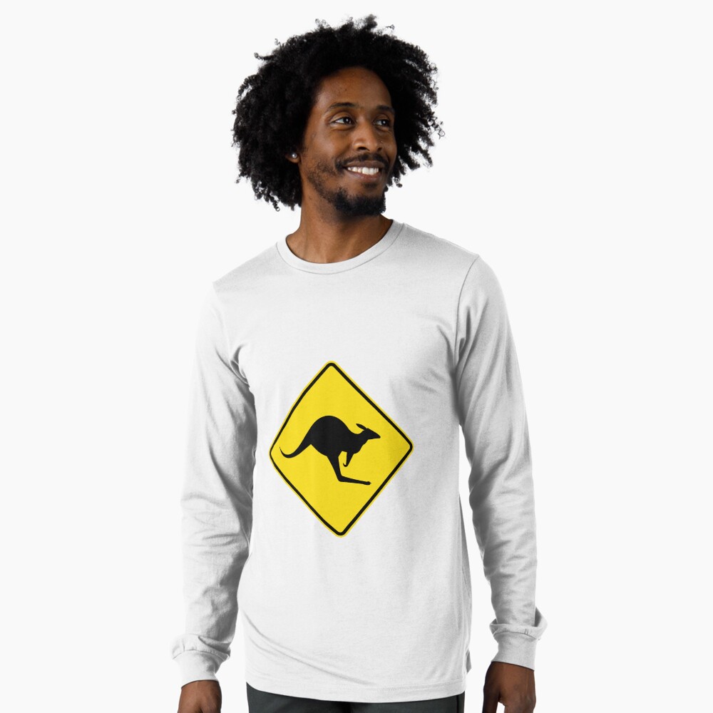 Vista previa del artículo con la obra «Camiseta de manga larga», diseñado y vendido por maybeoffensive.
