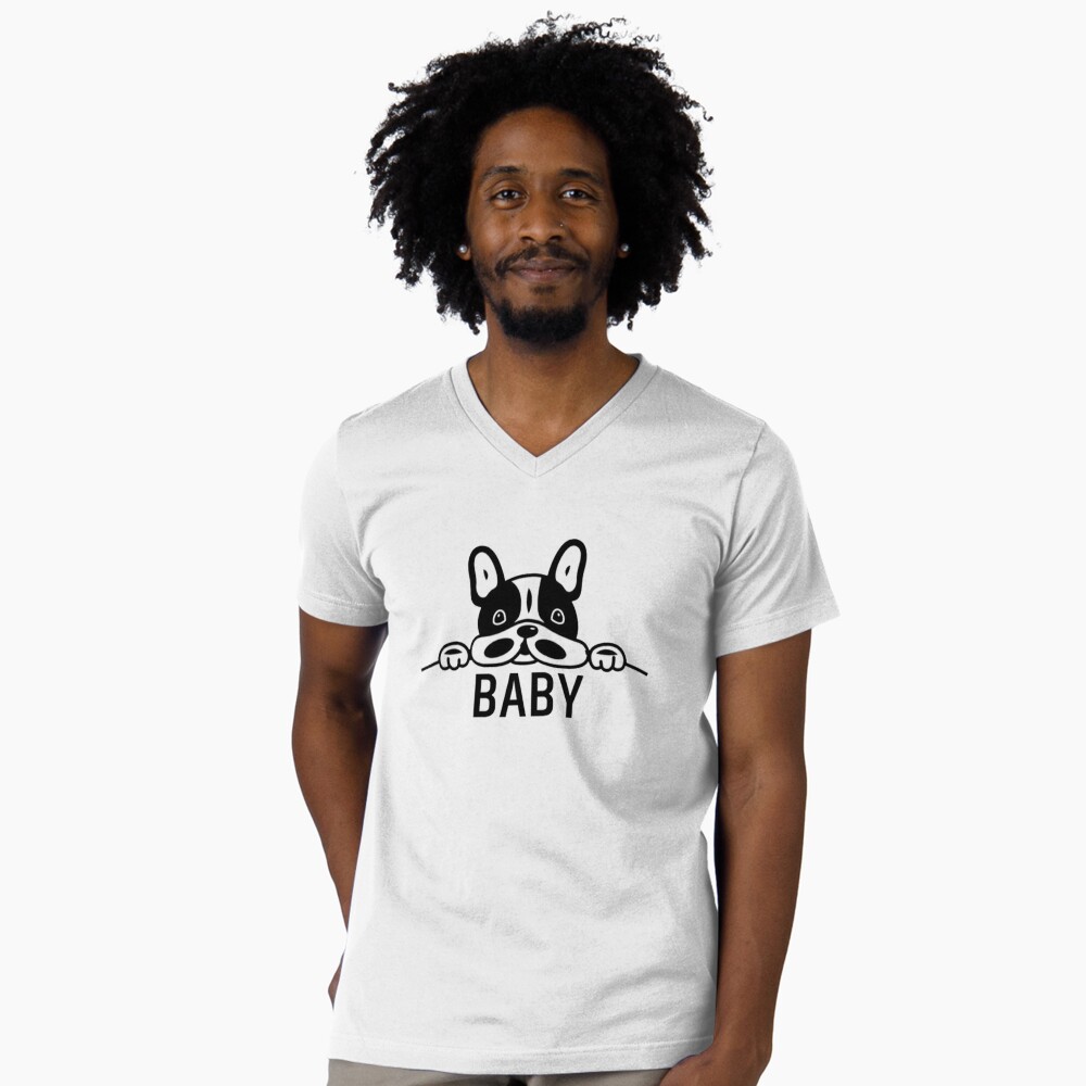 Aperçu de l'œuvre T-shirt col V créée et vendue par Lydialee56.