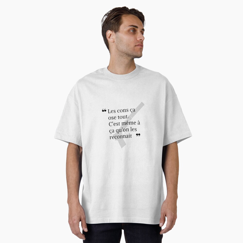 Aperçu de l'œuvre T-shirt oversize créée et vendue par Studio RTN.