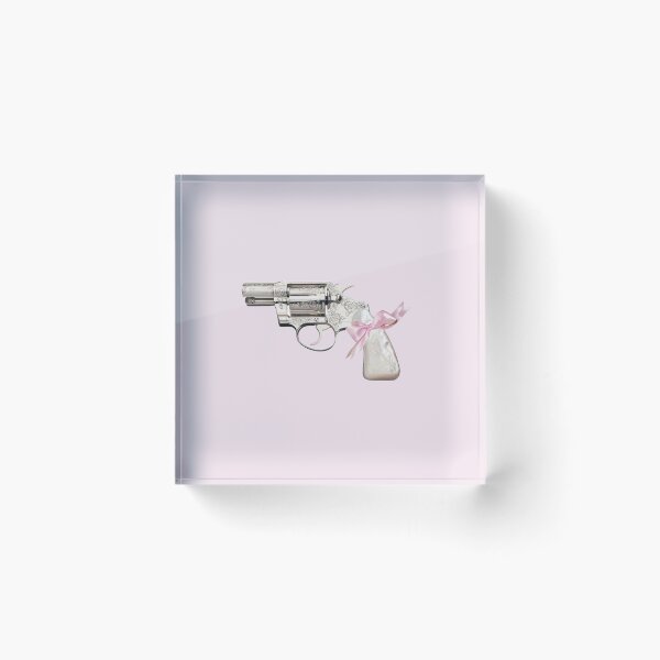 Item preview, arma de muñeca designed and sold by hayleyidk.