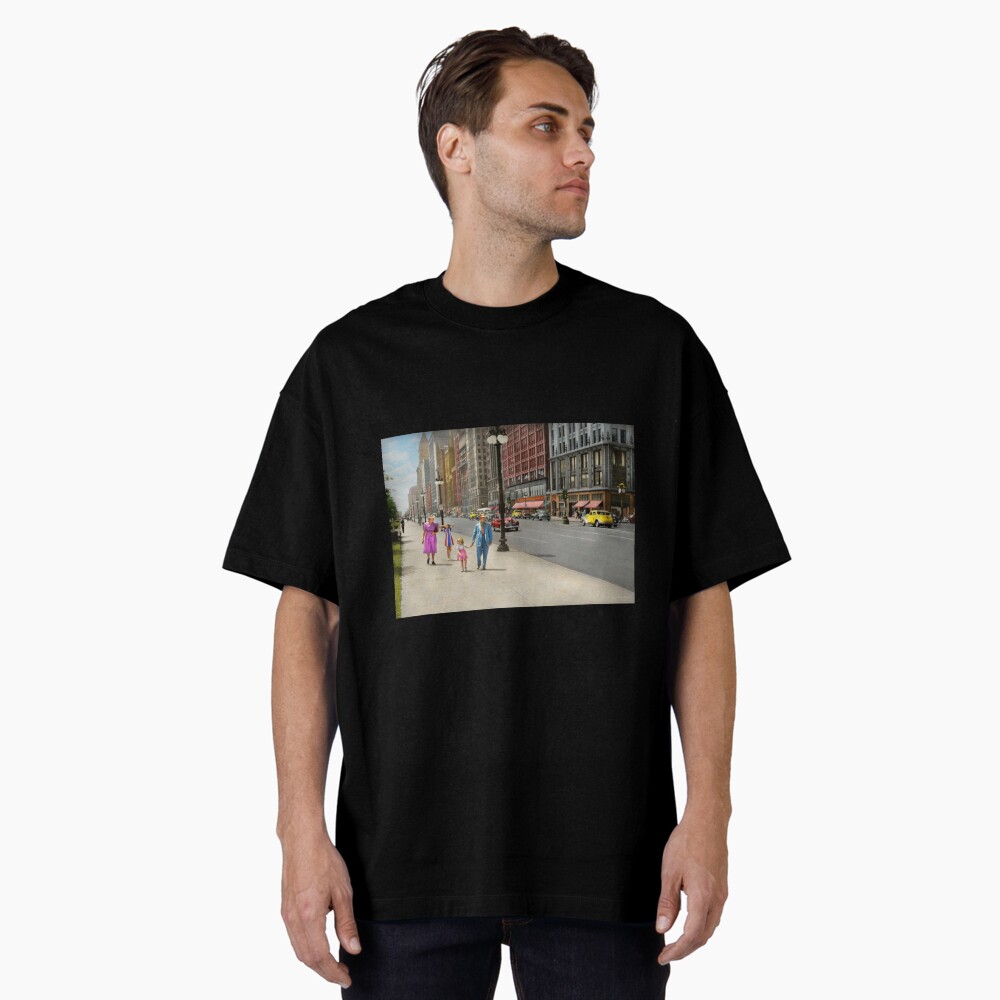 Vista previa del artículo con la obra «Camiseta oversize», diseñado y vendido por Mike Savad Photography.