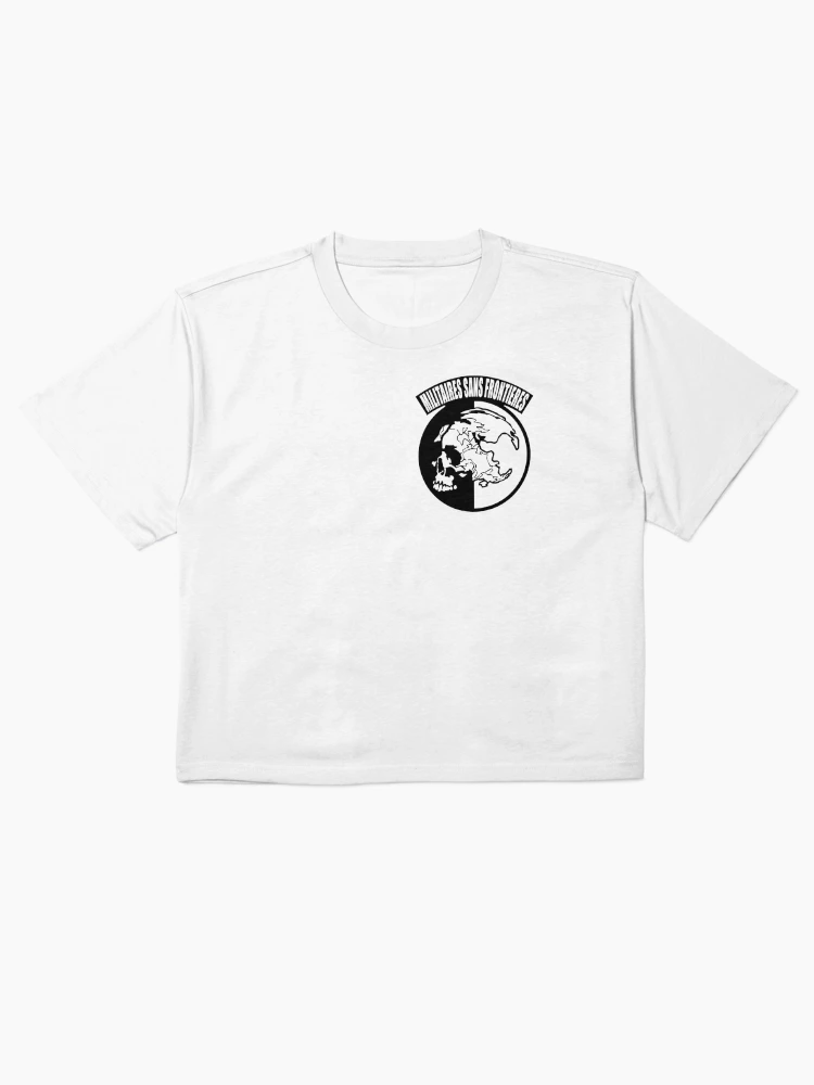 Imagen 1 de 4, Camiseta holgada boxy con la obra Metal Gear Solid - Militares sin fronteras, diseñada y vendida por Fireseed-Josh.