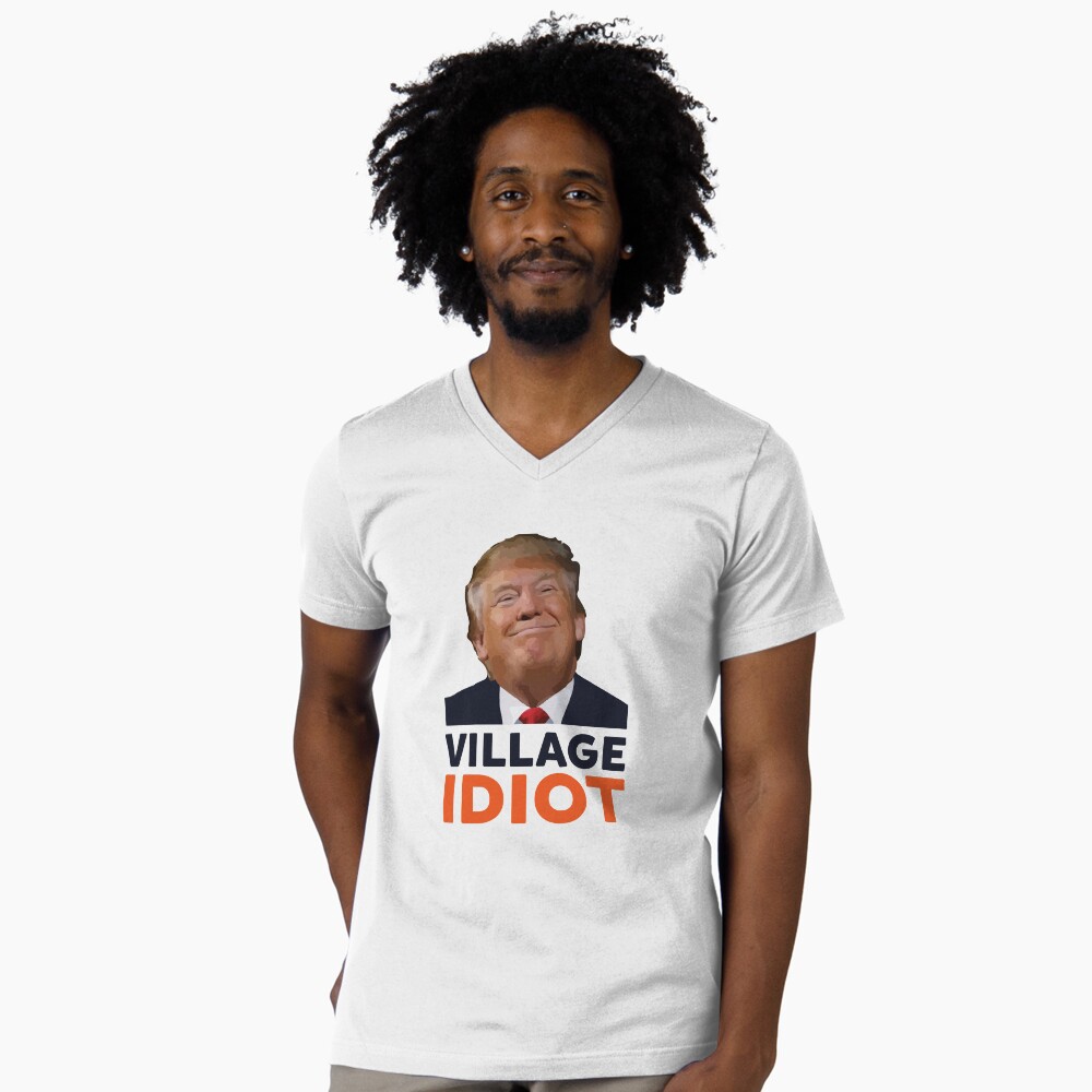 Artikel-Vorschau von T-Shirt mit V-Ausschnitt, designt und verkauft von realpatriots.